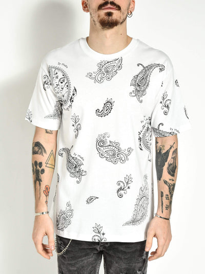 Weißes T-Shirt mit Bandana