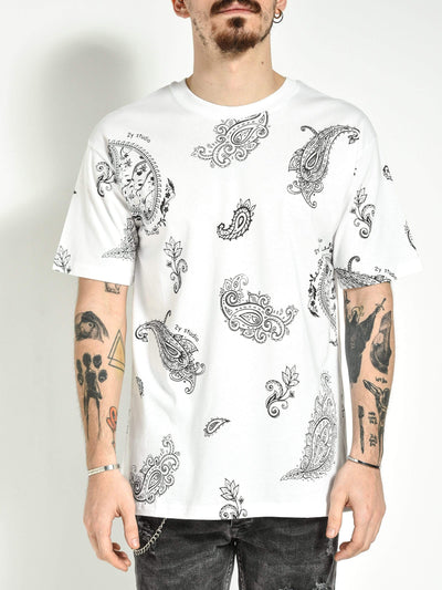 Weißes T-Shirt mit Bandana