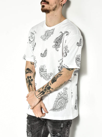 Weißes T-Shirt mit Bandana